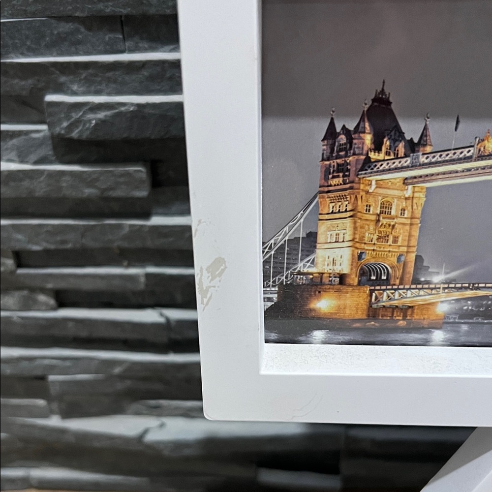 White Eiffel Tower Photo Frame - Picture 7 of 8